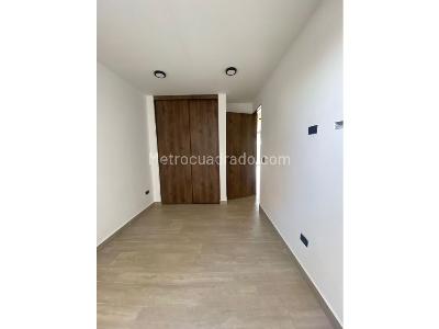 Casa de 4 alcobas en venta en Barro Blanco, Rionegro, 250 m² · foto 15 de 20