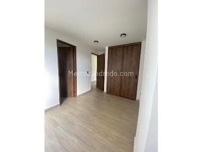 Casa de 4 alcobas en venta en Barro Blanco, Rionegro, 250 m² · foto 17 de 20