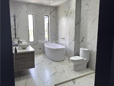 Casa de 4 alcobas en venta en Vereda San Jose De Las Cuchillas, Rionegro · foto 8 de 14