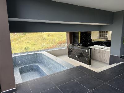 Casa de 4 alcobas en arriendo en Vereda San Jose De Las Cuchillas, Rionegro · foto 11 de 14