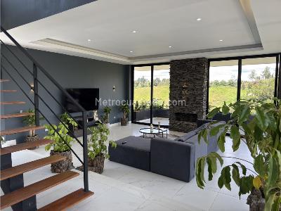 Casa de 4 alcobas en arriendo en Vereda San Jose De Las Cuchillas, Rionegro · foto 2 de 14