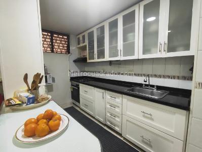 Apartamento de 3 alcobas en venta en Prados Del Norte, Cali, 93 m² · foto 10 de 20