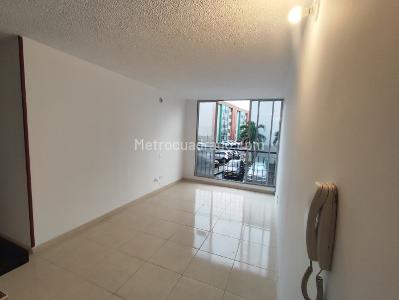 Apartamento en venta en La Alianza, Cali · foto 2 de 18