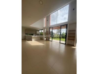 Casa de 4 alcobas en venta en Rionegro, Rionegro, 1200 m² · foto 3 de 20