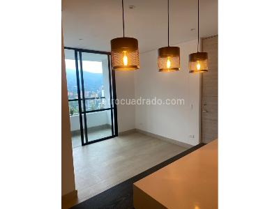 Apartamento de 2 alcobas en venta en El Poblado, Medellín, 60 m² · foto 4 de 17