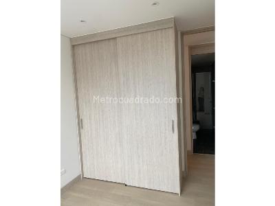 Apartamento de 2 alcobas en venta en El Poblado, Medellín, 60 m² · foto 5 de 17