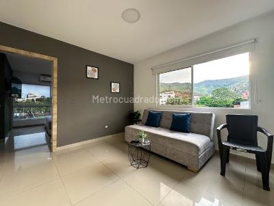 Apartamento de 1 alcoba en venta en La Flora, Cali, 40 m² · foto 2 de 20