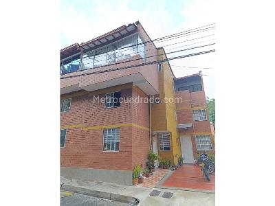 Casa de 4 alcobas en venta en Sabaneta, Sabaneta, 106 m² · foto 2 de 15