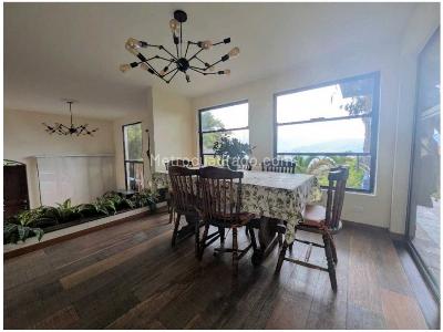 Casa de 5 alcobas en venta en Los Balsos, Medellín, 225 m² · foto 4 de 17