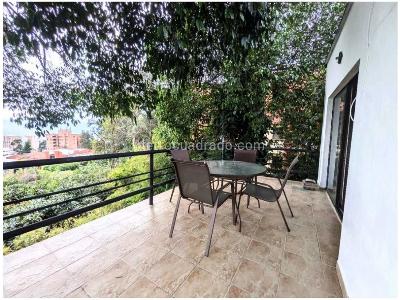 Casa de 5 alcobas en venta en Los Balsos, Medellín, 225 m² · foto 5 de 17
