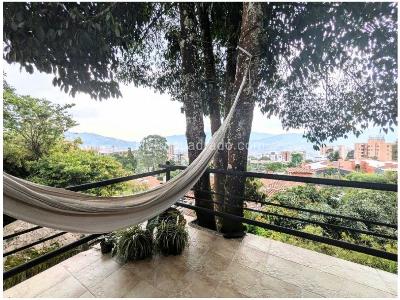 Casa de 5 alcobas en venta en Los Balsos, Medellín, 225 m² · foto 7 de 17