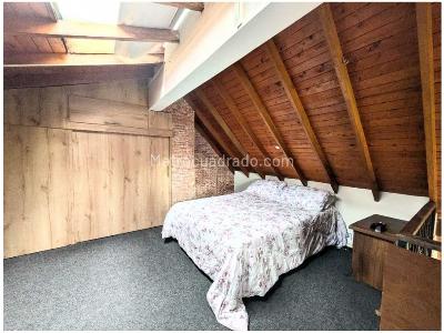 Casa de 5 alcobas en venta en Los Balsos, Medellín, 225 m² · foto 9 de 17