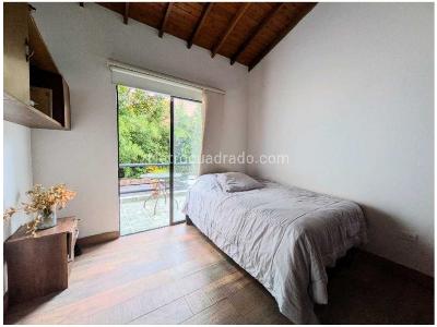 Casa de 5 alcobas en venta en Los Balsos, Medellín, 225 m² · foto 11 de 17