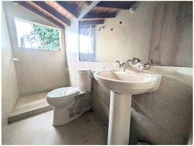 Casa de 5 alcobas en venta en Los Balsos, Medellín, 225 m² · foto 15 de 17