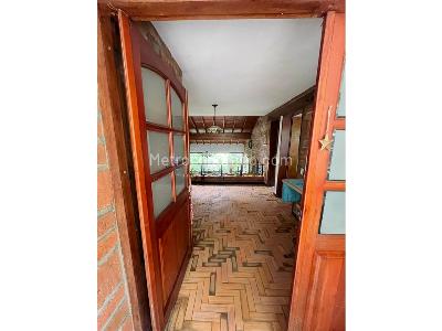 Casa de 5 alcobas en venta en Las Brujas, Envigado, 1060 m² · foto 10 de 20