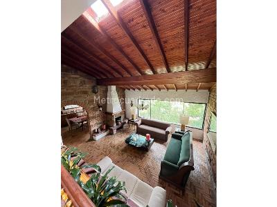 Casa de 5 alcobas en venta en Las Brujas, Envigado, 1060 m² · foto 4 de 20
