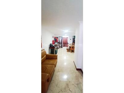 Apartamento en venta en El Poblado, Medellín · foto 2 de 16