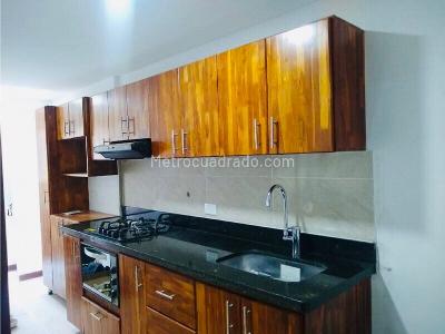Apartamento en venta en El Poblado, Medellín · foto 9 de 16