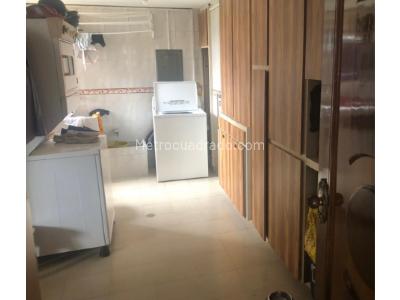 Apartamento en venta en El Poblado, Medellín · foto 9 de 20