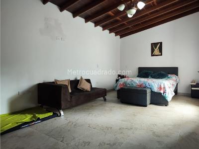 Casa de 5 alcobas en venta en Rionegro, Rionegro, 272 m² · foto 7 de 24
