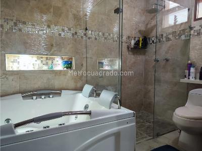 Casa de 5 alcobas en venta en Rionegro, Rionegro, 272 m² · foto 24 de 24