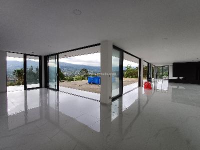 Casa de 4 alcobas en venta en Kilometro 18, Cali, 598 m² · foto 3 de 20