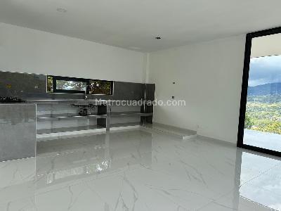 Casa de 4 alcobas en venta en Kilometro 18, Cali, 598 m² · foto 17 de 20