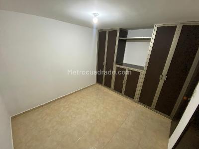 Casa de 5 alcobas en venta en Valle Del Lili, Cali, 238 m² · foto 14 de 18