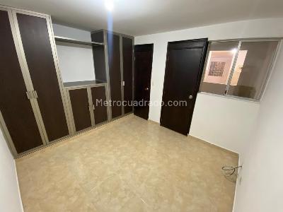 Casa de 5 alcobas en venta en Valle Del Lili, Cali, 238 m² · foto 15 de 18