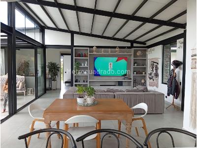 Casa de 3 alcobas en venta en Alto De Las Palmas, Envigado, 1575 m² · foto 4 de 20