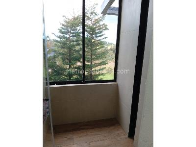 Casa de 3 alcobas en venta en Alto De Las Palmas, Envigado, 1575 m² · foto 19 de 20