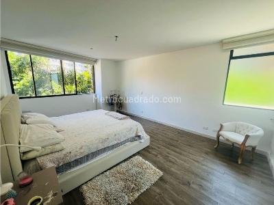 Apartamento de 3 alcobas en venta en Envigado, Medellín, 180 m² · foto 9 de 20