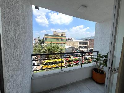 Apartamento en venta en Prados Del Norte, Cali · foto 6 de 14