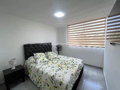 Apartamento en venta en Prados Del Norte, Cali · foto 9 de 14