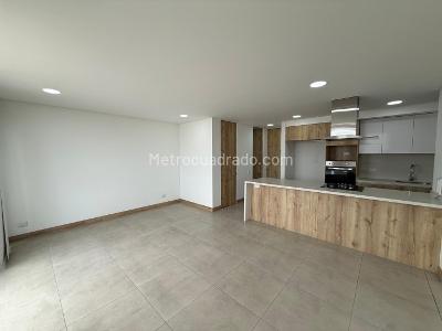 Apartamento de 2 alcobas en venta en Valle Del Lili, Cali, 100 m² · foto 3 de 16