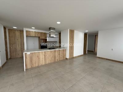 Apartamento de 2 alcobas en venta en Valle Del Lili, Cali, 100 m² · foto 8 de 16