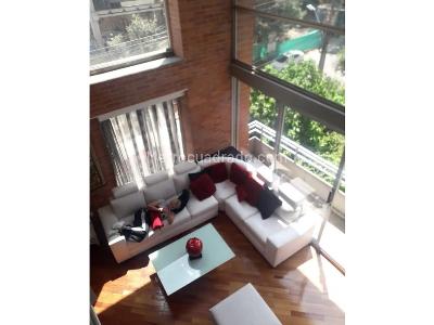 Apartamento de 2 alcobas en arriendo en El Poblado, Medellín, 158 m² · foto 3 de 14