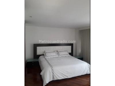Apartamento de 2 alcobas en arriendo en El Poblado, Medellín, 158 m² · foto 8 de 14