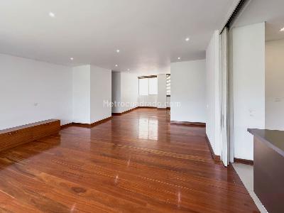 Apartamento de 2 alcobas en venta en Los Balsos 1, Medellín, 153 m² · foto 9 de 20