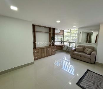 Apartamento de 3 alcobas en venta en Cristales, Cali, 78 m² · foto 3 de 13