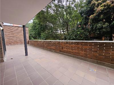 Apartamento en arriendo en El Poblado, Medellín · foto 18 de 20