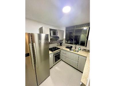 Apartamento de 3 alcobas en arriendo en El Poblado, Medellín, 170 m² · foto 5 de 20