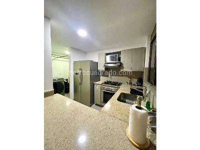 Apartamento de 3 alcobas en arriendo en El Poblado, Medellín, 170 m² · foto 6 de 20