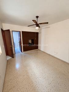 Casa de 5 alcobas en venta en San Fernando Nuevo, Cali, 282 m² · foto 15 de 20