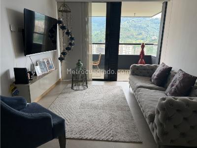 Apartamento de 3 alcobas en venta en Loma De Las Brujas, Envigado, 101 m² · foto 9 de 20