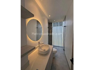 Apartamento en arriendo en El Poblado, Medellín · foto 15 de 18