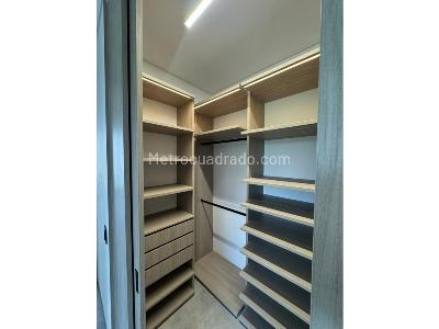 Apartamento en arriendo en El Poblado, Medellín · foto 17 de 18