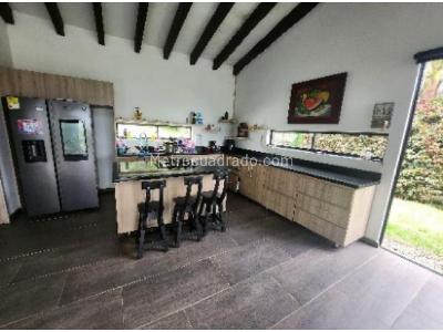 Casa de 5 alcobas en venta en Carmen De Viboral, Rionegro · foto 3 de 20