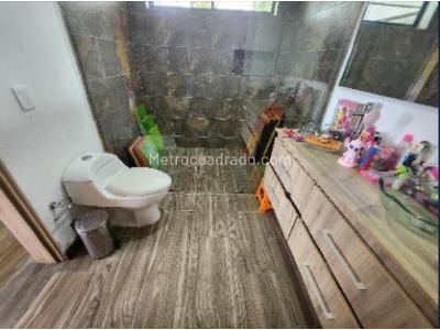Casa de 5 alcobas en venta en Carmen De Viboral, Rionegro · foto 12 de 20