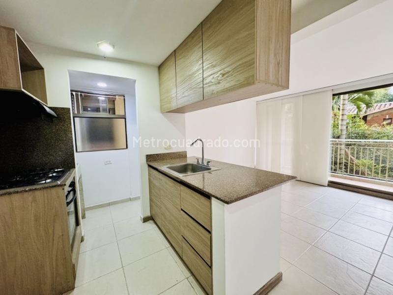 2BR Apartment in Loma De Los Bernal (62 m²) - 3